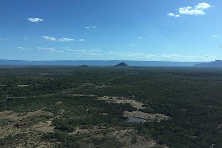 Vista do voo a caminho da Fazenda Amway Nutrilite