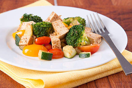 Mexido de legumes com tofu